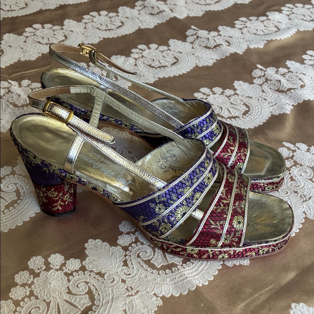Saks Fifth Avenue Gold and Red Heels